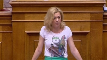 Συνέλαβαν δημοσιογράφο μετά από μήνυση της Ραχήλ Μακρή!