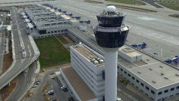 Εργαζόμενοι αεροδρομίου: Σύγχρονο εργασιακό Νταχάου στο «Ελ. Βενιζέλος»