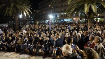 Τσίπρας: Να φύγει η κυβέρνηση της καταστροφής