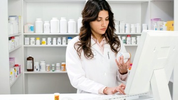 Τρόικα: Από 1ης Ιουνίου το κέρδος των φαρμακοποιών μειώνεται στο 15% 