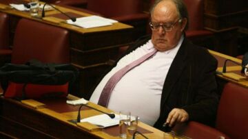Πάγκαλος: Εξώδικο στην εφημερίδα «Αυγή» για Οτσαλάν