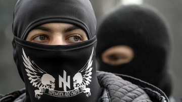 Εθνικιστές του «Δεξιού Τομέα» σκότωσαν 10 άοπλους, καταγγέλει ο δήμαρχος του Σλαβιάνσκ