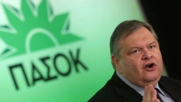 Βενιζέλος: Το ΠΑΣΟΚ δεν είναι «τσόντα», ούτε ουρά κανενός