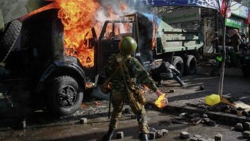 Ουκρανία: Ανταλλαγή πυρών με τέσσερις νεκρούς στο Σλαβιάνσκ