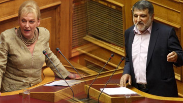 Άγριος καβγάς Πιπιλή-Κασσή για τις λαϊκές αγορές