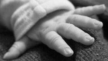 Ρέθυμνο: Θρήνος από τον ανεξήγητο θάνατο 3χρονου 