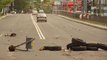 Η Ουκρανία βυθίζεται στην άβυσσο λίγες ώρες πριν το δημοψήφισμα