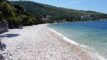 Μετά τις ευρωεκλογές -και αναθεωρημένο- το σχέδιο νόμου για τον αιγιαλό