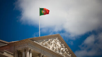 Τέλος, και επίσημα, το Μνημόνιο για την Πορτογαλία