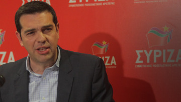 Τσίπρας: Δημοψήφισμα για το μνημόνιο οι ευρωεκλογές 