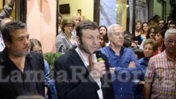 Γκλέτσος: Η νίκη με 68%, το ζεϊμπέκικο και το... νέο κόμμα 