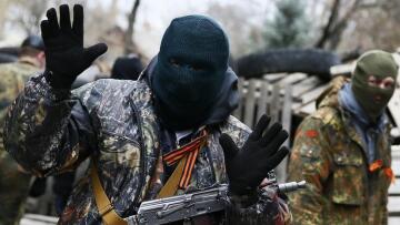 Ουκρανία: Ένοπλοι εμποδίζουν την ψηφοφορία στο Ντονέτσκ