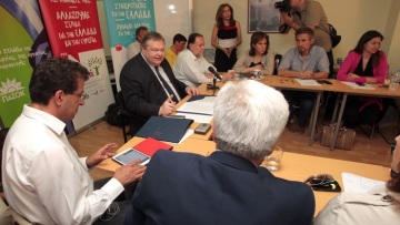 Κατάργηση του μπόνους των 50 εδρών προωθεί ο Βενιζέλος