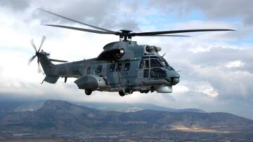 Super Puma παρέλαβε από κρουαζιερόπλοιο γυναίκα με πνευμονία