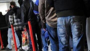 Eurostat: Η ανεργία μειώθηκε οριακά, όμως 1,3 εκατ. Έλληνες δεν έχουν δουλειά