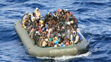 Παραλίγο νέα τραγωδία στη Λαμπεντούζα