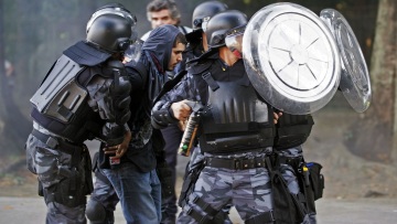 Βραζιλία: Δακρυγόνα κατά διαδηλωτών στο Σάο Πάολο