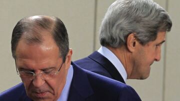 Λαβρόφ: Η Ουκρανία πρέπει να σταματήσει άμεσα τις στρατιωτικές επιχειρήσεις