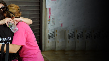 Με κλάματα αντέδρασαν στην απόφαση του Αρείου Πάγου οι καθαρίστριες