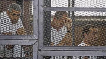 Αίγυπτος: Επτά χρόνια φυλακή για δημοσιογράφους του Αλ Τζαζίρα