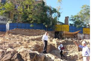 O Κωνσταντίνος Τασούλας επισκέφθηκε την ανασκαφή στο Μετς