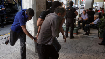 Προφυλακιστέοι τέσσερις για το κύκλωμα της ηρωίνης