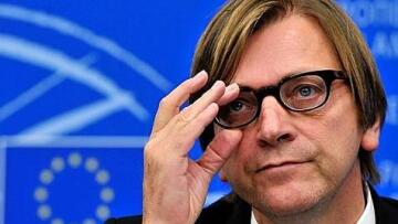 Και οι ΦΙλελεύθεροι του Φέρχοφσταντ στηρίζουν Γιούνκερ