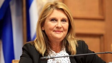 Βούλτεψη: Βελουχιώτης θέλησε να ντυθεί σήμερα ο Τσίπρας, αλλά του βγήκε σε... Φωτόπουλο