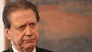 Πρόταση και από Πολύδωρα για δημοψήφισμα