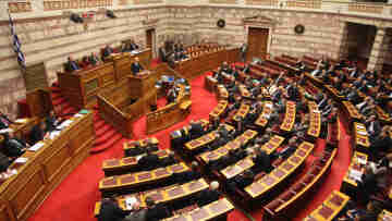 Βουλή: Απέχει η αντιπολίτευση από τη συνεδρίαση για το δημοψήφισμα 