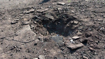 Ουκρανία: Εκτόξευση οβίδας σε ρωσικό χωριό - Ένας νεκρός και δύο τραυματίες 