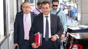 Βρούτσης - Τρόικα: Τετ-α-τετ εφ' όλης της ύλης 