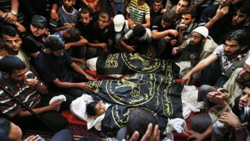 Γάζα: Ξεπερνούν τους 220 οι νεκροί - Πολλά παιδιά ανάμεσα στα θύματα