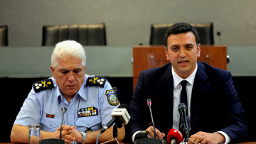 Τα πολιτικά οφέλη από τη σύλληψη Μαζιώτη