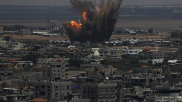 Νύχτα κόλασης στη Γάζα με 12 νεκρούς 