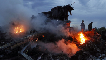 Πτήση ΜΗ17: Συμφωνία για ζώνη ασφαλείας γύρω από το σημείο συντριβής 