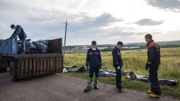 Ουκρανία: Oι φιλορώσοι «πείραξαν» τα μαύρα κουτιά του Boeing