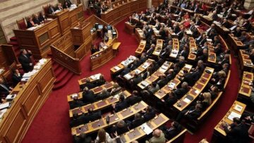 Ικανοποίηση και αντιδράσεις από την ψήφιση του πολυνομοσχεδίου