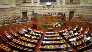 Ακατάσχετο ενισχύσεων και επιδοτήσεων στους αγρότες ζητούν 24 βουλευτές της ΝΔ