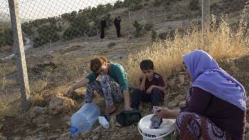 Iράκ: Ρίψεις προμηθειών από βρετανικά αεροσκάφη