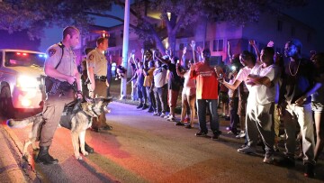 Δεύτερη νύκτα ταραχών στο Μισούρι - Αστυνομικός σκότωσε 18χρονο