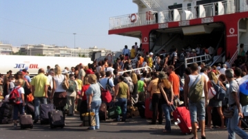 Έξοδος Δεκαπενταύγουστου: Φεύγουν και οι τελευταίοι…