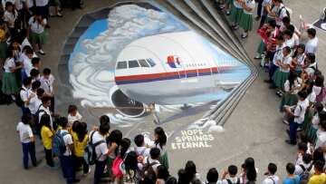 Μαλαισία: Εκλεβαν χρήματα από τους λογαριασμούς επιβατών της πτήσης ΜΗ370