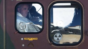 Πάπας Φραγκίσκος: Εάν δεν φύγουμε στην ώρα μας τότε θα συντριβούμε στα βουνά