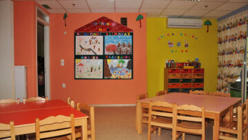 ΚΕΔΕ: Να ανανεωθούν άμεσα οι συμβάσεις εργασίας των εργαζομένων σε δωρεάν προγράμματα φιλοξενίας