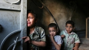 327 επιζώντες του Ολοκαυτώματος καταδικάζουν το Ισραήλ για τη σφαγή στη Γάζα