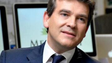 Γαλλία: Δε θέλει υπουργικό θώκο ο απερχόμενος υπουργός Οικονομικών