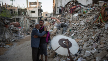 Το Ισραήλ επιτρέπει τη μεταφορά ανθρωπιστικής βοήθειας στη Γάζα