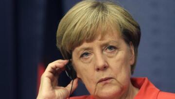 Μέρκελ: Ανοιχτό το ενδεχόμενο νέων κυρώσεων στη Ρωσία