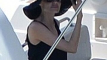 Angelina Jolie: Οι πρώτες φωτογραφίες μετά το γάμο